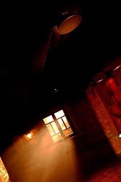 “不眠之夜”在上海上演，采用金沙js93252商用安装系统